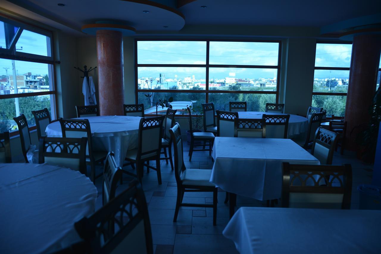 Royal Gaz Hotel Durres Exterior photo